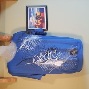 Womnes Cold shoulder Shirt Size Small